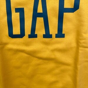 Gap girls sweatshirt